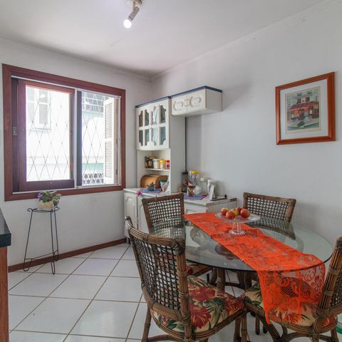 Apartamento à venda com 82m², 3 quartos e 2 vagasCozinha e Área de Serviço