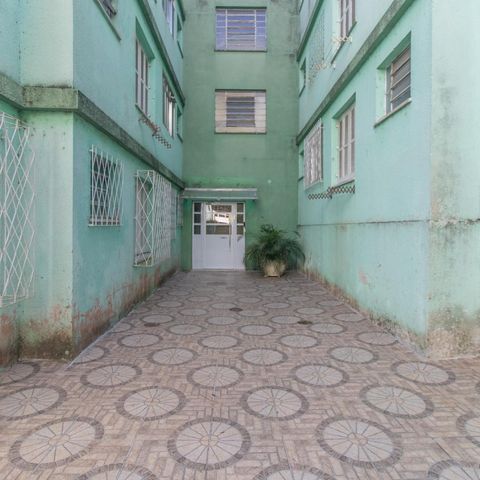 Apartamento à venda com 82m², 3 quartos e 2 vagasEntrada