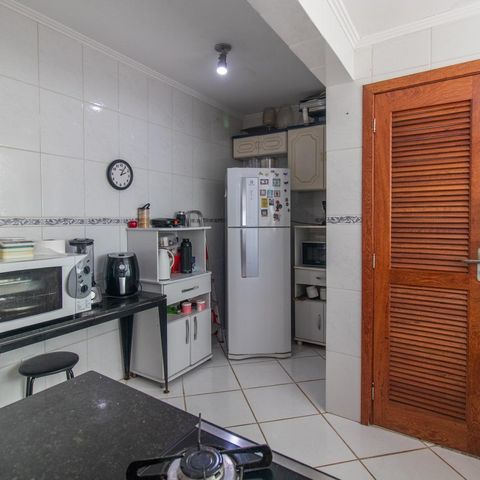 Apartamento à venda com 82m², 3 quartos e 2 vagasCozinha e Área de Serviço