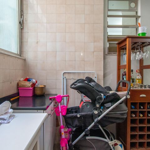 Apartamento à venda com 60m², 2 quartos e 1 vagaÁrea de Serviço