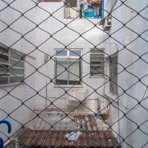 Apartamento à venda com 60m², 2 quartos e 1 vagaÁrea de Serviço Vista
