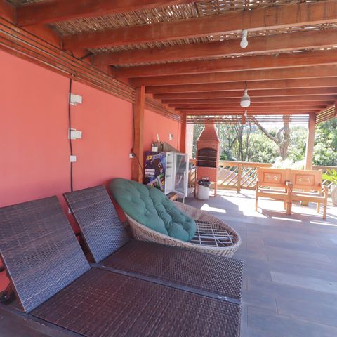 Casa à venda com 1000m², 6 quartos e NaN vagas Casa à venda com 1000m², 6 quartos e NaN vagasÁrea comum