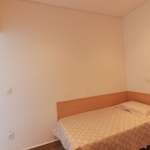 Casa à venda com 1000m², 6 quartos e NaN vagas Casa à venda com 1000m², 6 quartos e NaN vagasSuíte 3