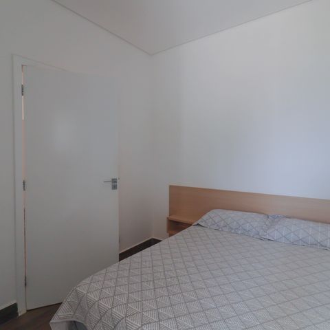 Casa à venda com 1000m², 6 quartos e NaN vagas Casa à venda com 1000m², 6 quartos e NaN vagasSuíte 2