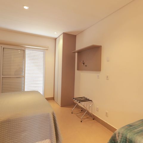 Casa à venda com 1000m², 6 quartos e NaN vagas Casa à venda com 1000m², 6 quartos e NaN vagasSuíte 5
