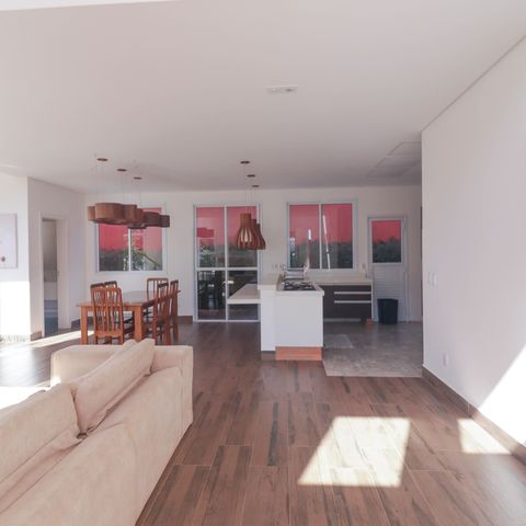 Casa à venda com 1000m², 6 quartos e NaN vagas Casa à venda com 1000m², 6 quartos e NaN vagasSala