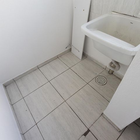 Apartamento à venda com 37m², 1 quarto e sem vaga Apartamento à venda com 37m², 1 quarto e sem vagaÁrea de Serviço