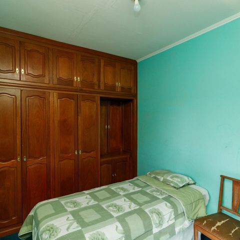 Casa à venda com 350m², 4 quartos e 2 vagas Casa à venda com 350m², 4 quartos e 2 vagasQuarto 3