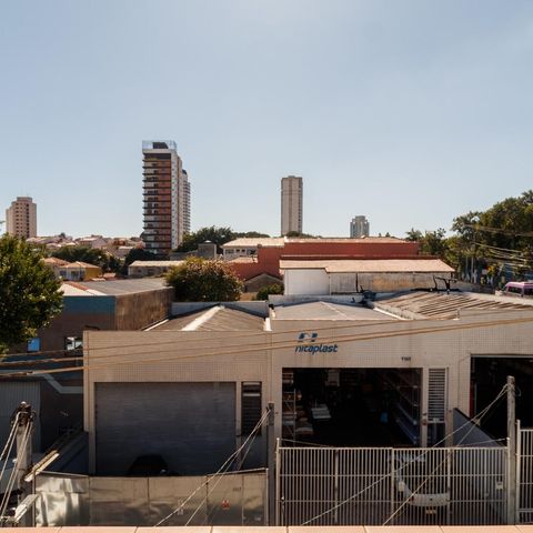 Casa à venda com 350m², 4 quartos e 2 vagas Casa à venda com 350m², 4 quartos e 2 vagasVista da Varanda