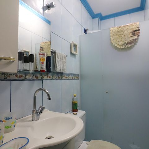 Casa à venda com 145m², 3 quartos e 2 vagasEdícula - Banheiro