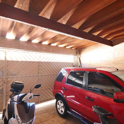 Casa à venda com 145m², 3 quartos e 2 vagasGaragem