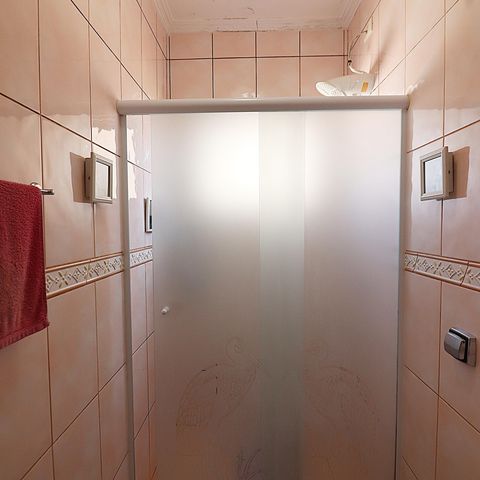 Casa à venda com 145m², 3 quartos e 2 vagasBanheiro Social