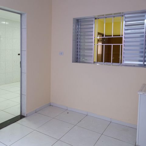 Casa à venda com 120m², 2 quartos e 2 vagas Casa à venda com 120m², 2 quartos e 2 vagasÁrea de Serviço