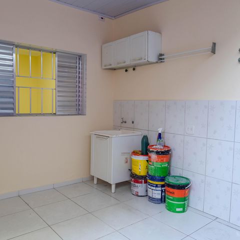 Casa à venda com 120m², 2 quartos e 2 vagas Casa à venda com 120m², 2 quartos e 2 vagasÁrea de Serviço