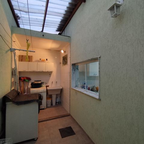Casa à venda com 85m², 2 quartos e sem vaga Casa à venda com 85m², 2 quartos e sem vagaÁrea de Serviço