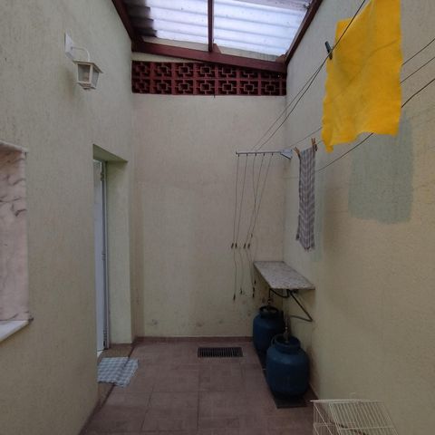 Casa à venda com 85m², 2 quartos e sem vaga Casa à venda com 85m², 2 quartos e sem vagaÁrea de Serviço