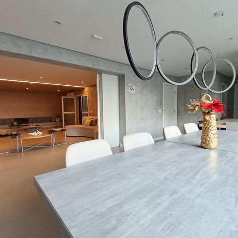 Apartamento à venda com 28m², 1 quarto e sem vaga Apartamento à venda com 28m², 1 quarto e sem vagaÁrea comum - Salão de festas
