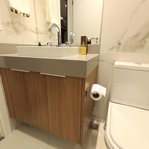 Apartamento à venda com 28m², 1 quarto e sem vaga Apartamento à venda com 28m², 1 quarto e sem vagaBanheiro Social