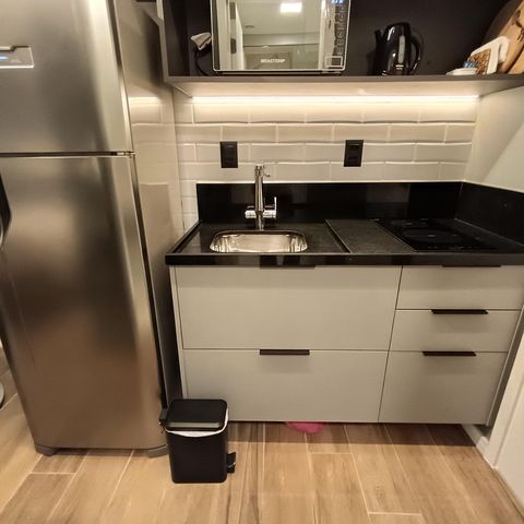 Apartamento à venda com 28m², 1 quarto e sem vaga Apartamento à venda com 28m², 1 quarto e sem vagaStudio