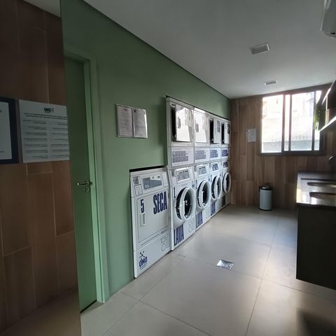 Apartamento à venda com 28m², 1 quarto e sem vaga Apartamento à venda com 28m², 1 quarto e sem vagaÁrea comum - Lavanderia