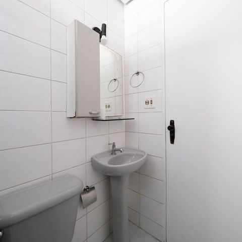 Apartamento à venda com 50m², 2 quartos e 1 vagaBanheiro Social