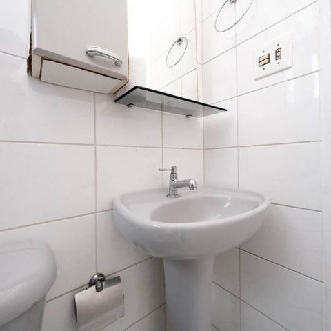 Apartamento à venda com 50m², 2 quartos e 1 vagaBanheiro Social