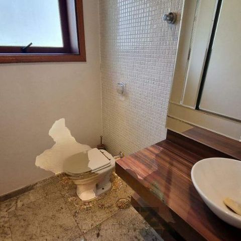Casa de condomínio à venda com 570m², 5 quartos e 6 vagas
