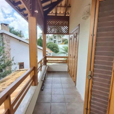 Casa de condomínio à venda com 570m², 5 quartos e 6 vagas