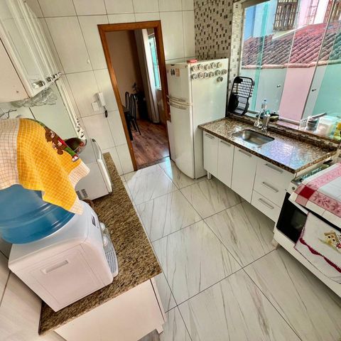 Casa à venda com 180m², 4 quartos e 4 vagas Casa à venda com 180m², 4 quartos e 4 vagasCozinha