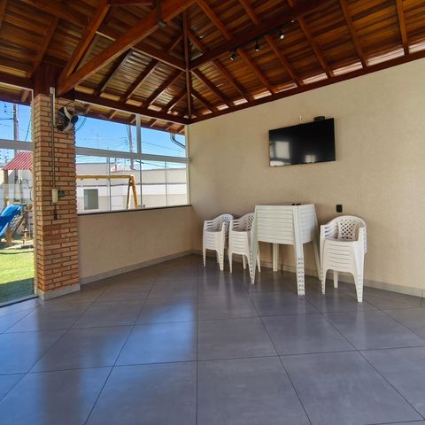 Casa de condomínio à venda com 90m², 3 quartos e 2 vagas Casa de condomínio à venda com 90m², 3 quartos e 2 vagasÁrea comum - Salão de festas