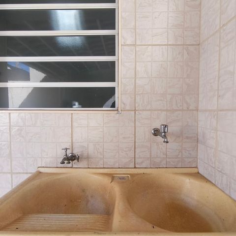 Casa de condomínio à venda com 90m², 3 quartos e 2 vagas Casa de condomínio à venda com 90m², 3 quartos e 2 vagasÁrea de Serviço