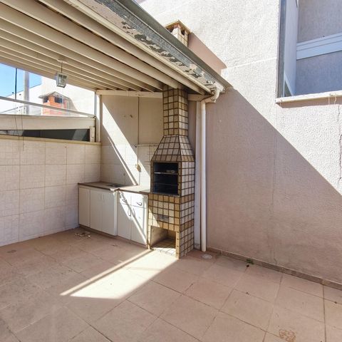Casa de condomínio à venda com 90m², 3 quartos e 2 vagas Casa de condomínio à venda com 90m², 3 quartos e 2 vagasÁrea gourmet