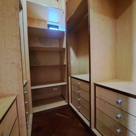 Casa à venda com 184m², 3 quartos e 2 vagas