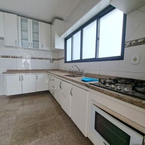 Casa à venda com 184m², 3 quartos e 2 vagas