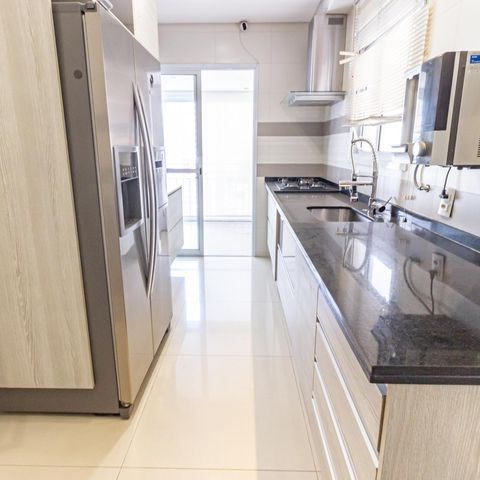 Apartamento para alugar com 126m², 3 quartos e 2 vagas Apartamento para alugar com 126m², 3 quartos e 2 vagasCozinha