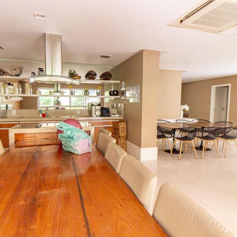 Apartamento para alugar com 126m², 3 quartos e 2 vagas Apartamento para alugar com 126m², 3 quartos e 2 vagasÁrea comum - Salão de festas