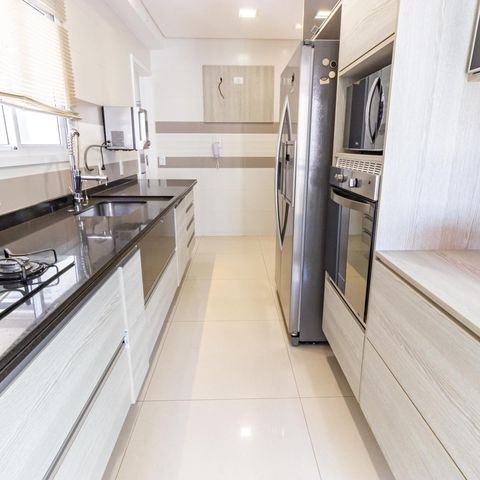 Apartamento para alugar com 126m², 3 quartos e 2 vagas Apartamento para alugar com 126m², 3 quartos e 2 vagasCozinha