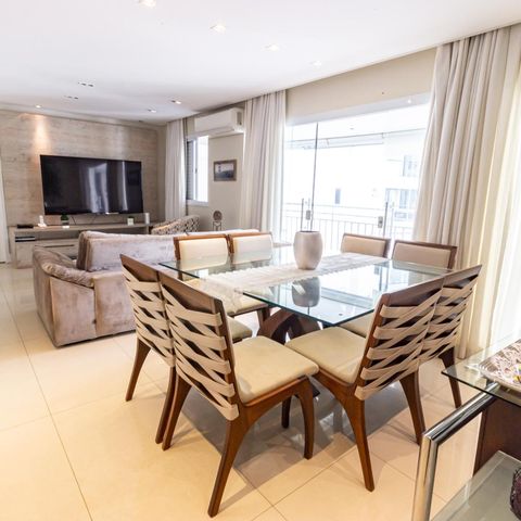 Apartamento para alugar com 126m², 3 quartos e 2 vagas Apartamento para alugar com 126m², 3 quartos e 2 vagasSala