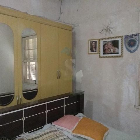 Casa à venda com 182m², 5 quartos e 4 vagas