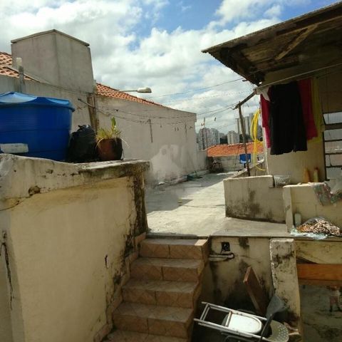 Casa à venda com 182m², 5 quartos e 4 vagas