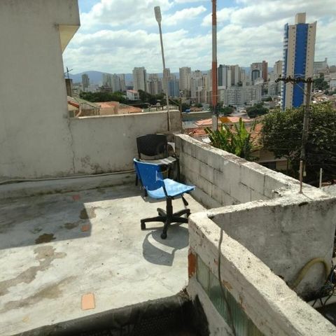 Casa à venda com 182m², 5 quartos e 4 vagas