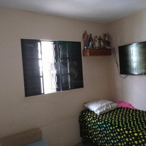 Casa à venda com 182m², 5 quartos e 4 vagas