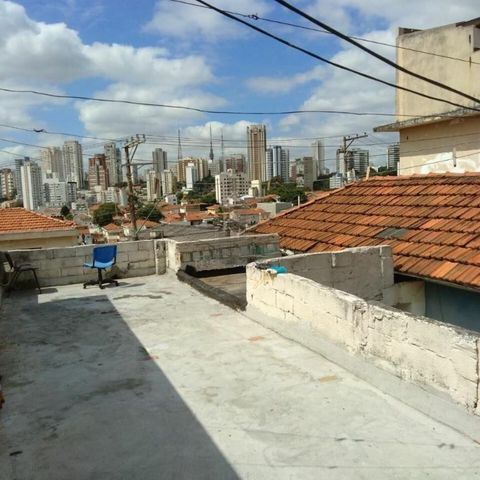 Casa à venda com 182m², 5 quartos e 4 vagas