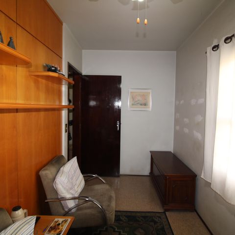 Casa à venda com 116m², 2 quartos e 4 vagasQuarto 2