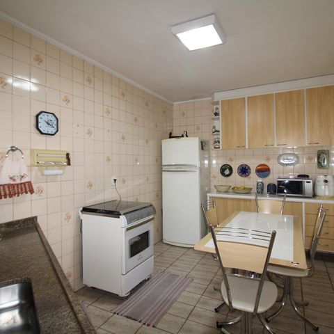 Casa à venda com 116m², 2 quartos e 4 vagasCozinha
