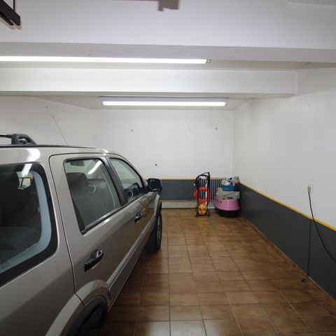 Casa à venda com 116m², 2 quartos e 4 vagasGaragem