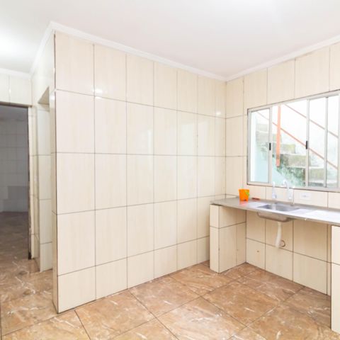 Casa para alugar com 35m², 1 quarto e sem vaga Casa para alugar com 35m², 1 quarto e sem vagaCozinha