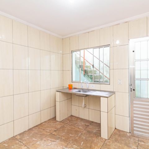 Casa para alugar com 35m², 1 quarto e sem vaga Casa para alugar com 35m², 1 quarto e sem vagaCozinha