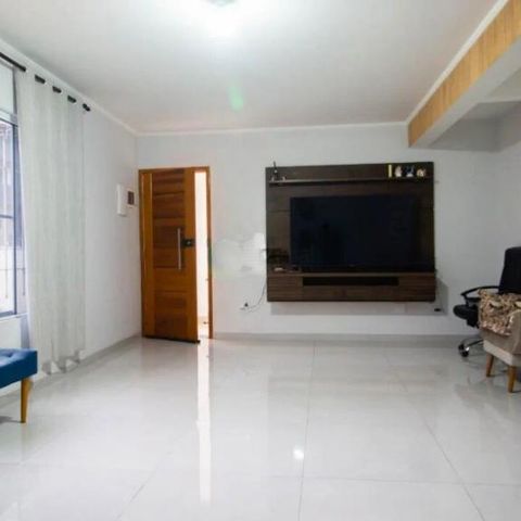 Casa à venda com 170m², 4 quartos e 4 vagas