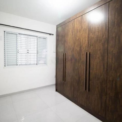 Casa à venda com 170m², 4 quartos e 4 vagas
